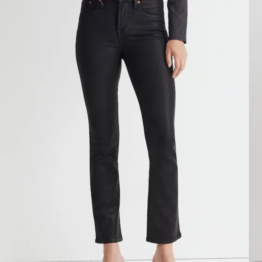 Madewell Mid Rise Kick Out Flare